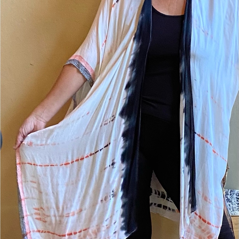 Love Stitch tie dye kimono